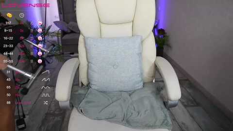 elissa_moon @ myfreecams on 20230919