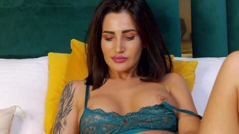 kimskye @ myfreecams on 20230919