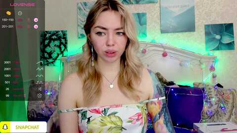 lillimoore_ @ myfreecams on 20230919