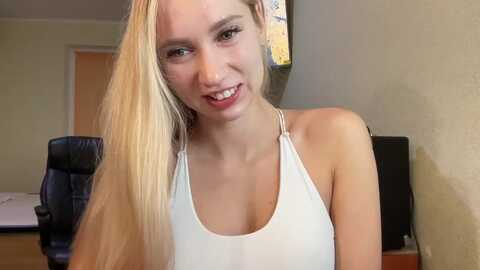 miss_sylvia @ myfreecams on 20230919