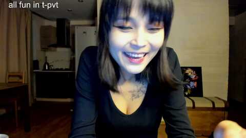 poofme1 @ myfreecams on 20230919