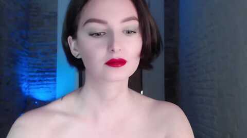 red_lips_girl