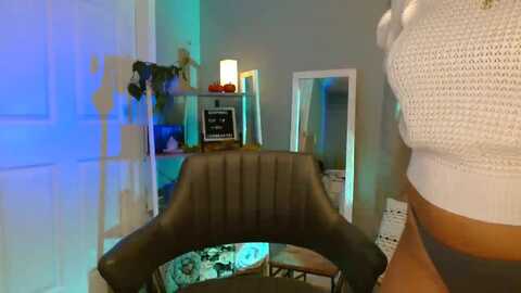 seraphinar @ myfreecams on 20230919