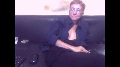 sexygeny @ myfreecams on 20230919