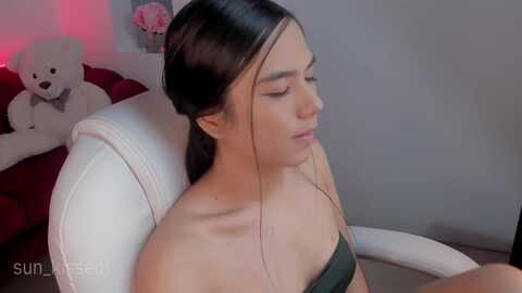 sun_kissed1 @ myfreecams on 20230919