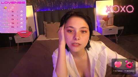 tirewhilet @ myfreecams on 20230919