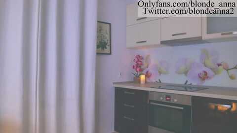 anna_brown @ myfreecams on 20230920