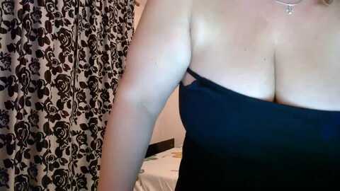 sweetmayaxx @ myfreecams on 20230920