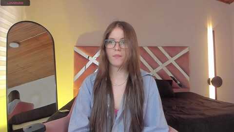 violet_03_ @ myfreecams on 20230920