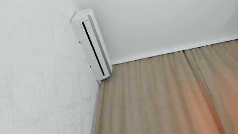 farradayyy @ myfreecams on 20230921