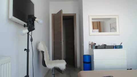 hrystina_ @ myfreecams on 20230921