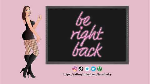 larah_sky @ myfreecams on 20230921