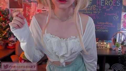 manarose27 @ myfreecams on 20230921