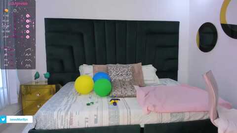 marilynjones_ @ myfreecams on 20230921