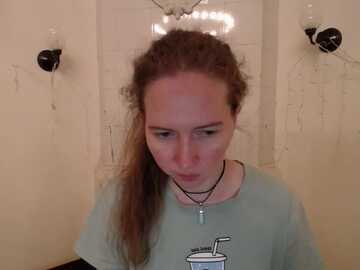 marlinka @ myfreecams on 20230921