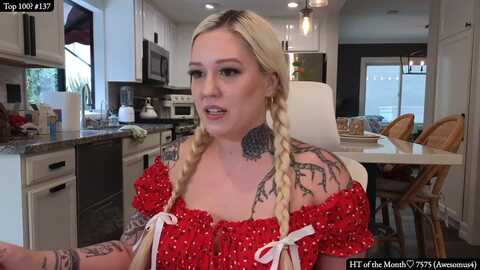 mermaidmiley @ myfreecams on 20230921