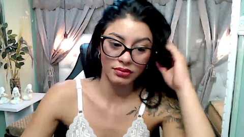 sara__ruiz @ myfreecams on 20230921