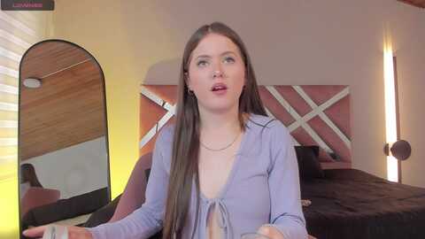 violet_03_ @ myfreecams on 20230921