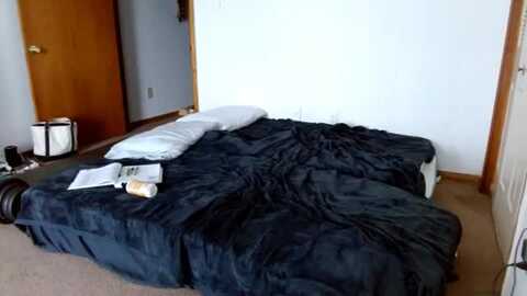 adoreanna @ myfreecams on 20230922