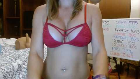 autumn_blonde @ myfreecams on 20230922
