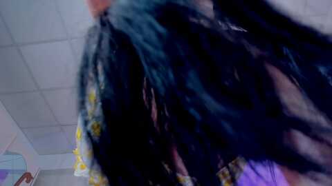 hotskinnyx @ myfreecams on 20230923