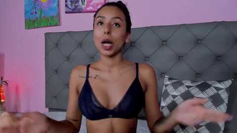 antonelabella @ myfreecams on 20230924