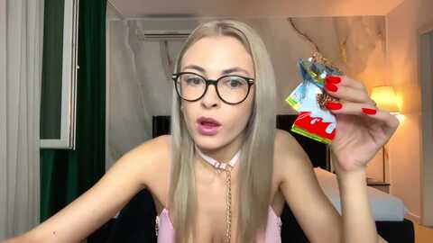 baaybee__ @ myfreecams on 20230924