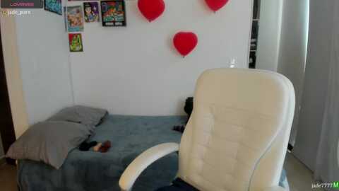 jade7777 @ myfreecams on 20230924
