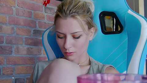 karoline121 @ myfreecams on 20230924