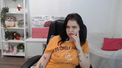 nicolyrio @ myfreecams on 20230924