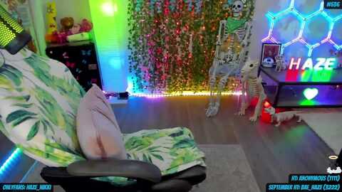 nikki_haze @ myfreecams on 20230924