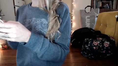 wildflowerem @ myfreecams on 20230924