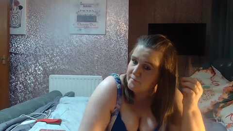 yummymummy39 @ myfreecams on 20230924