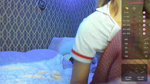aari01 @ myfreecams on 20230925
