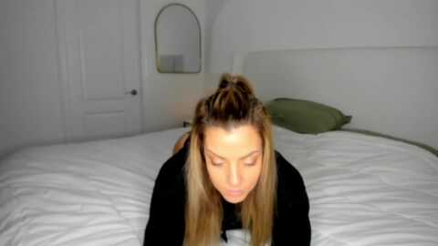 auvrielle @ myfreecams on 20230925