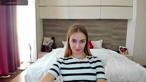 frenchfry @ myfreecams on 20230925