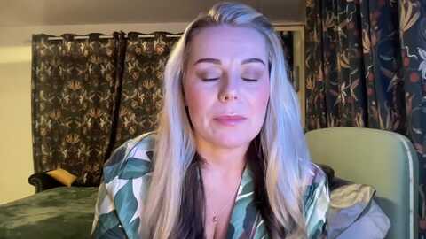 laralaughs @ myfreecams on 20230925