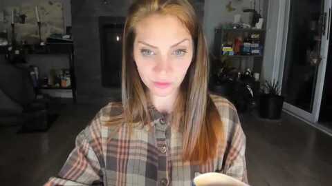 laurel @ myfreecams on 20230925