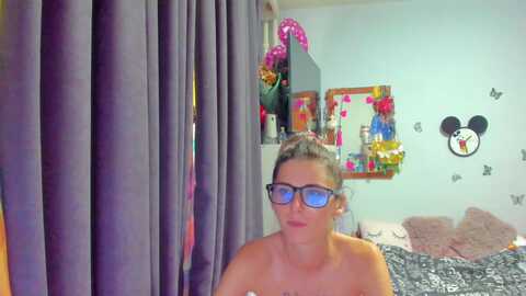 marie_marie03 @ myfreecams on 20230925