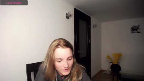 marieandrea @ myfreecams on 20230925