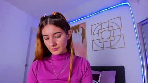 marypink @ myfreecams on 20230925
