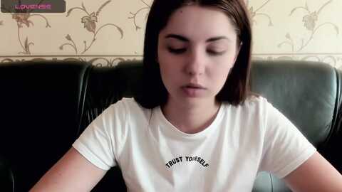 miriam_mills @ myfreecams on 20230925