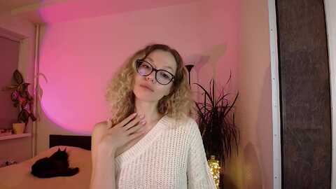 nansyfox1 @ myfreecams on 20230925