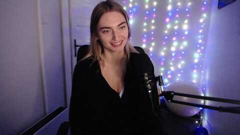 personyouneed @ myfreecams on 20230925