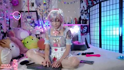 riley_cyriis @ myfreecams on 20230925