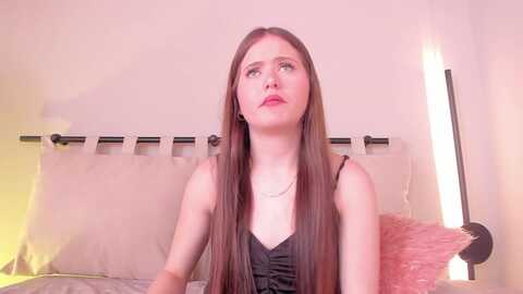 violet_03_ @ myfreecams on 20230925