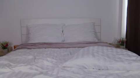 alice_xl @ myfreecams on 20230926