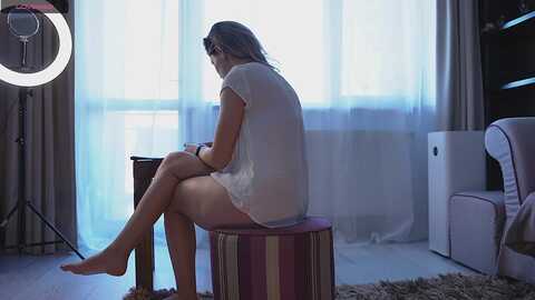 allie_synn @ myfreecams on 20230926