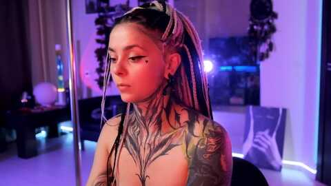 col0urburst @ myfreecams on 20230926