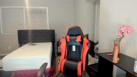 demi_xoxo @ myfreecams on 20230926